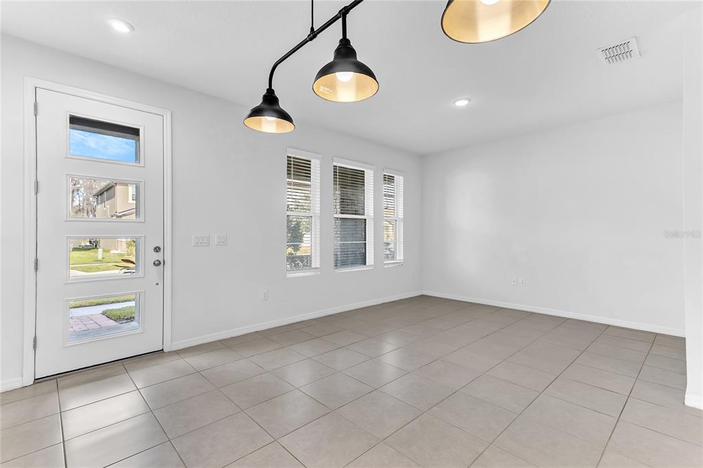 2274 Centerra Loop Kissimmee, FL 34741 - Photo 4 of 37