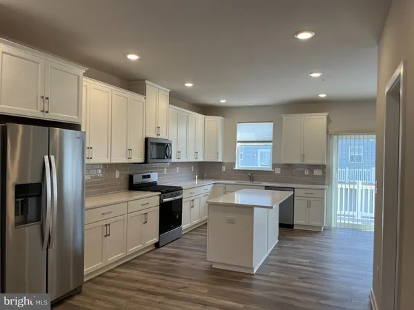 $3,200 | 40 Anderson Drive, Bridgeport, PA 19405