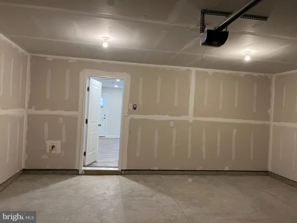 $3,200 | 40 Anderson Drive, Bridgeport, PA 19405