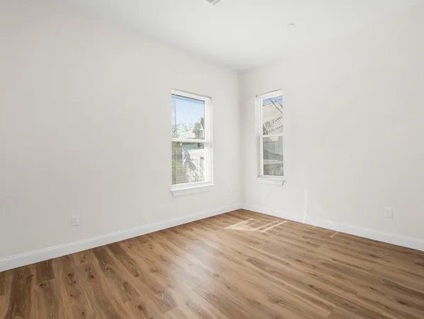 $2,950 | 14 William Street, Unit 4, Worcester, MA 01609