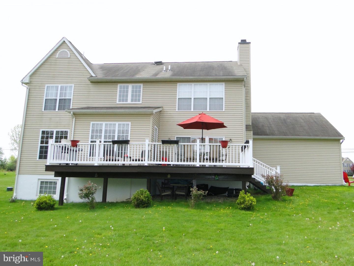 107 Sunset Road Oxford, PA 19363 - Photo 22 of 23 Exterior Back