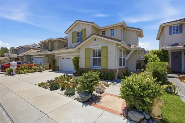 $1,190,000 | 5 Woodlake Drive, Buena Park, CA 90621