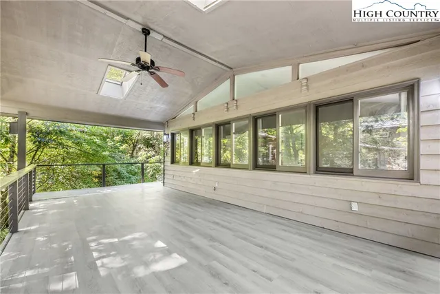 $599,000 | 36 Key Field Loop, Newland, NC 28657