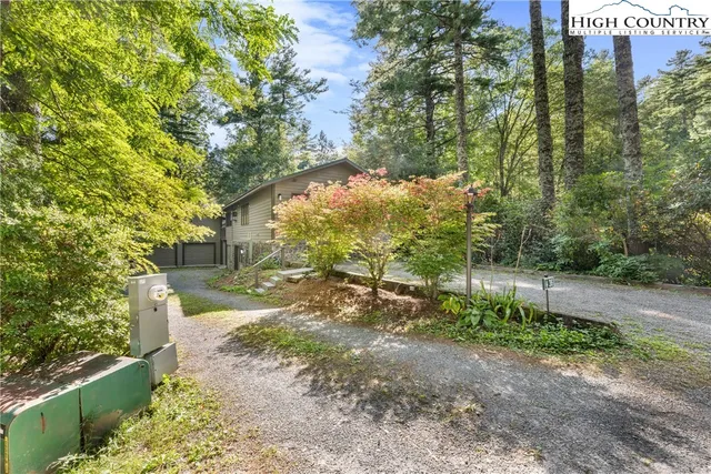 $599,000 | 36 Key Field Loop, Newland, NC 28657