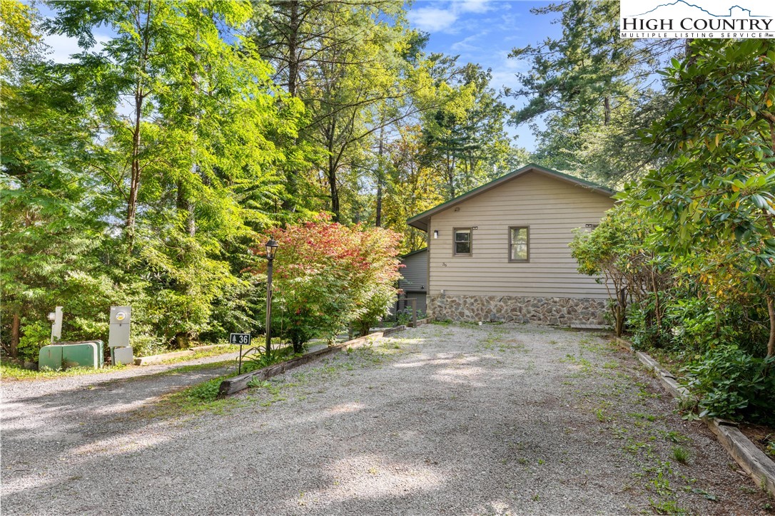 36 Key Field Loop Newland, NC 28657 - Photo 33 of 37