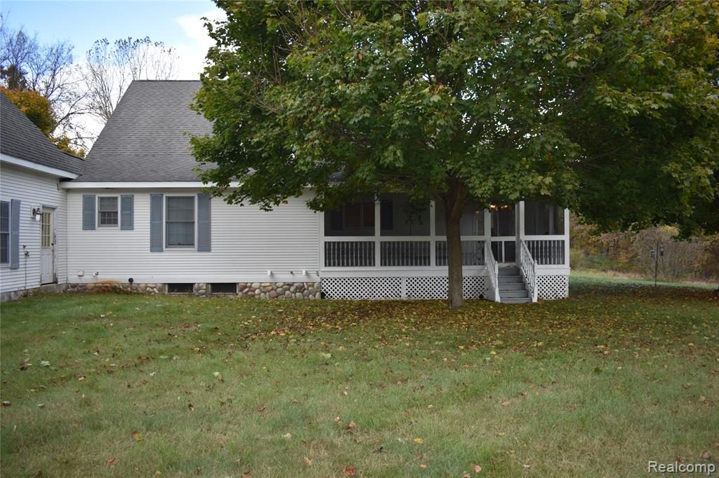 9701 Roberts Road Gregory, MI 48137 - Photo 30 of 39