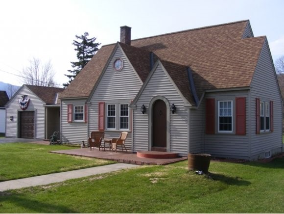 87 Lancaster Road Gorham, NH 03581 - Photo 1 of 1 Gallery Image 1