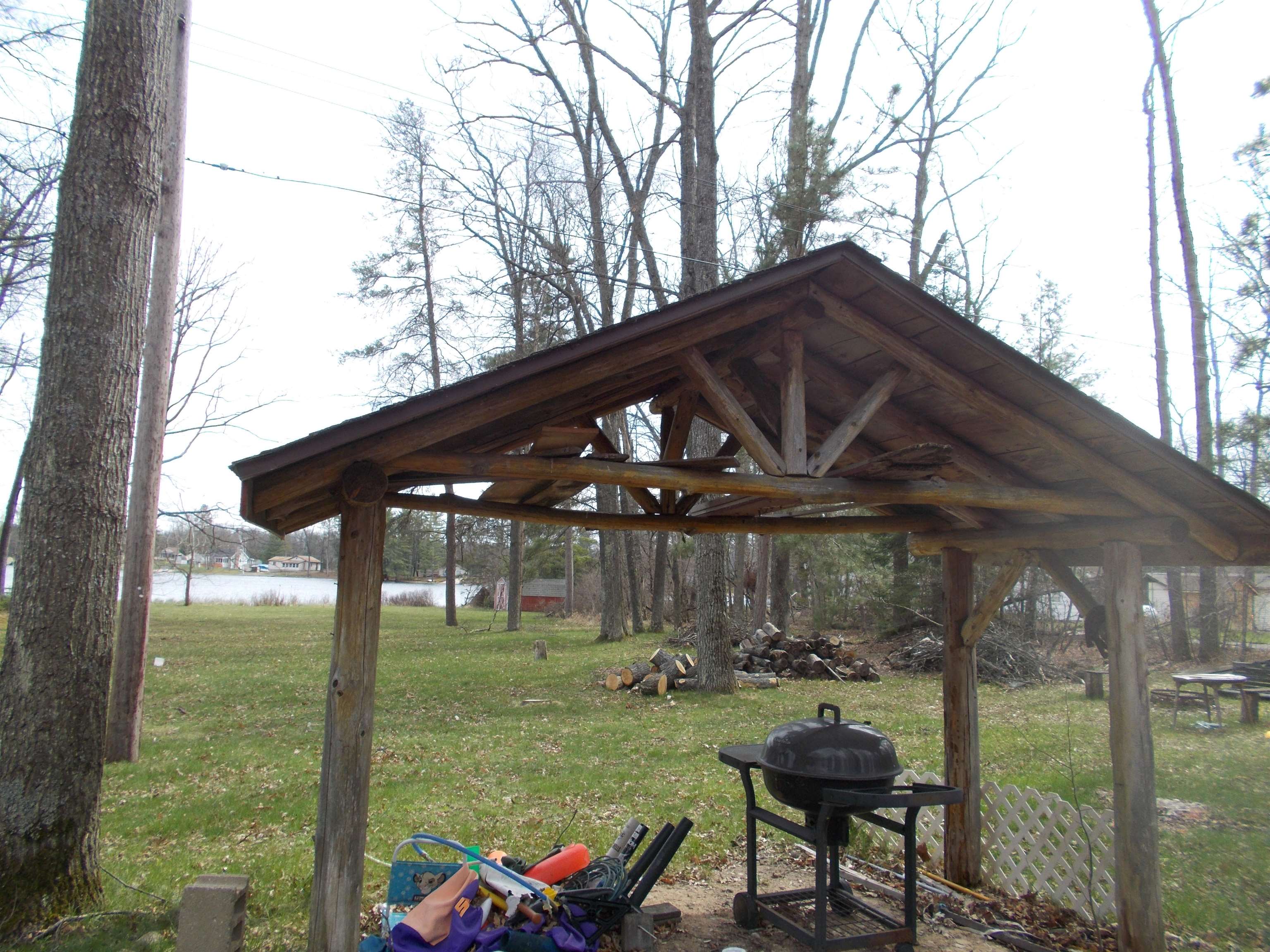 8263 Cedar Road South Branch, MI 48761 - Photo 10 of 25 1899601-9.JPG