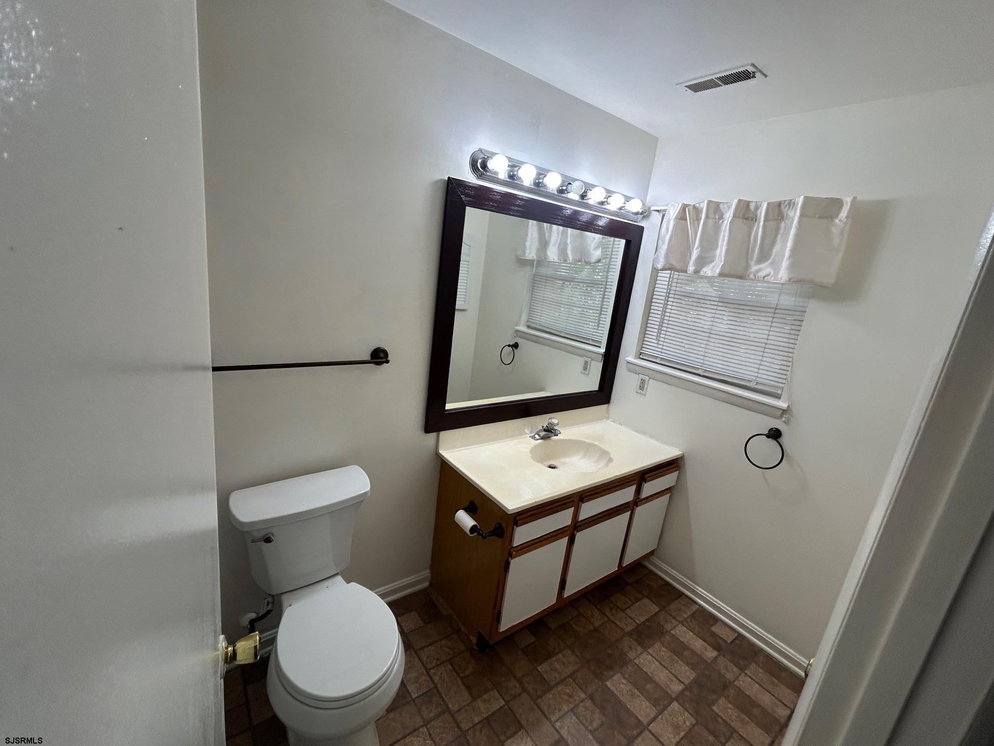 187 Meadow Ridge Road, Unit 187 Smithville, NJ 08205 - Photo 7 of 14