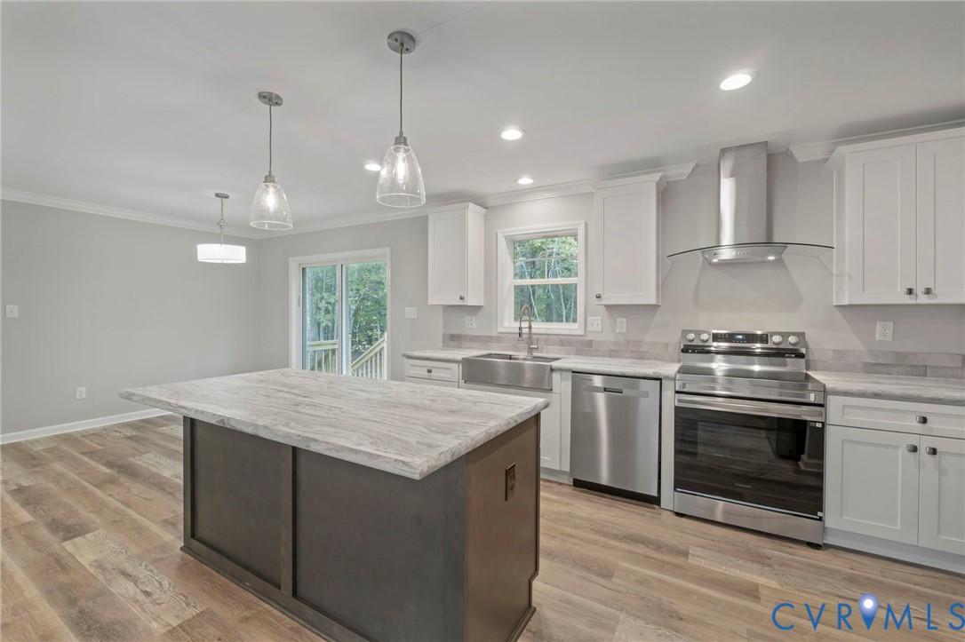 46 Union Church Road Palmyra, VA 22963 - Photo 11 of 50 Kitchen with appliances with stainless steel finis