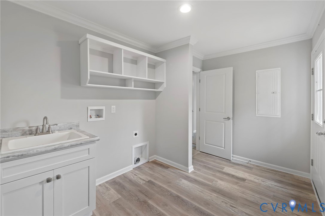 46 Union Church Road Palmyra, VA 22963 - Photo 20 of 50 Laundry room featuring washer hookup, crown moldin