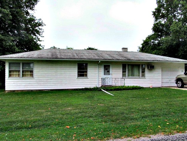 1516 North 1329th Road Streator, IL 61364 - Photo 1 of 17