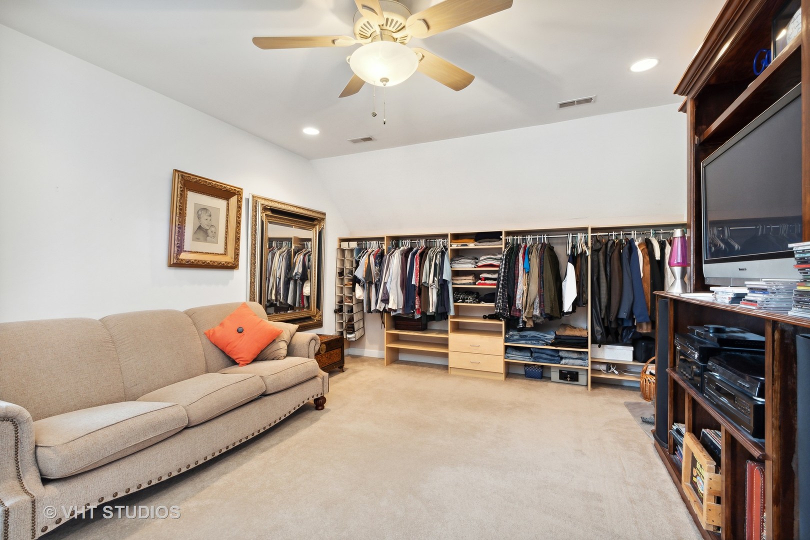 21170 Sage Brush Lane Mokena, IL 60448 - Photo 42 of 66 a living room with furniture and a flat screen tv