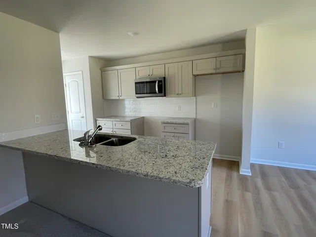 $274,900 | 83 Harvest Hls Lane, Dunn, NC 28334