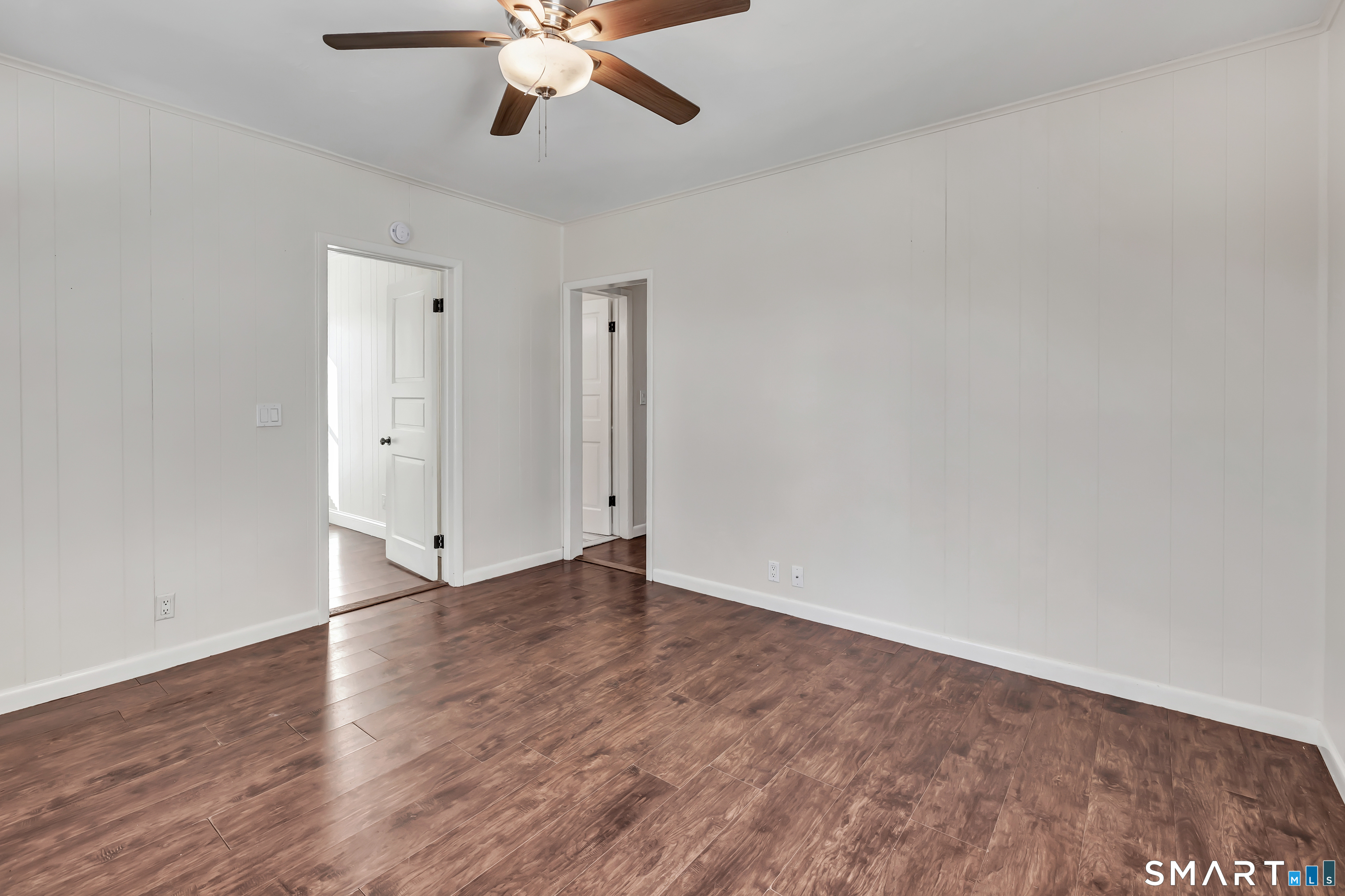 10 Summit Street Derby, CT 06418 - Photo 4 of 18