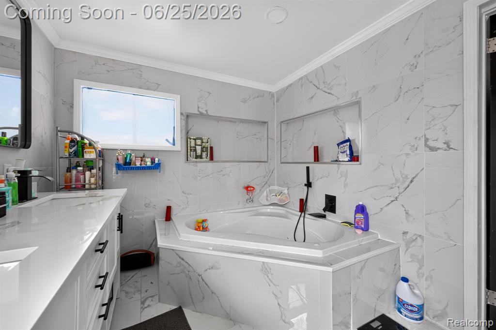 20101 Briarcliff Road Detroit, MI 48221 - Photo 27 of 43