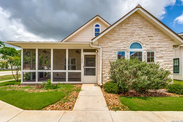 $364,277 | 530-1000 Oak Park Drive, Boerne, TX 78006