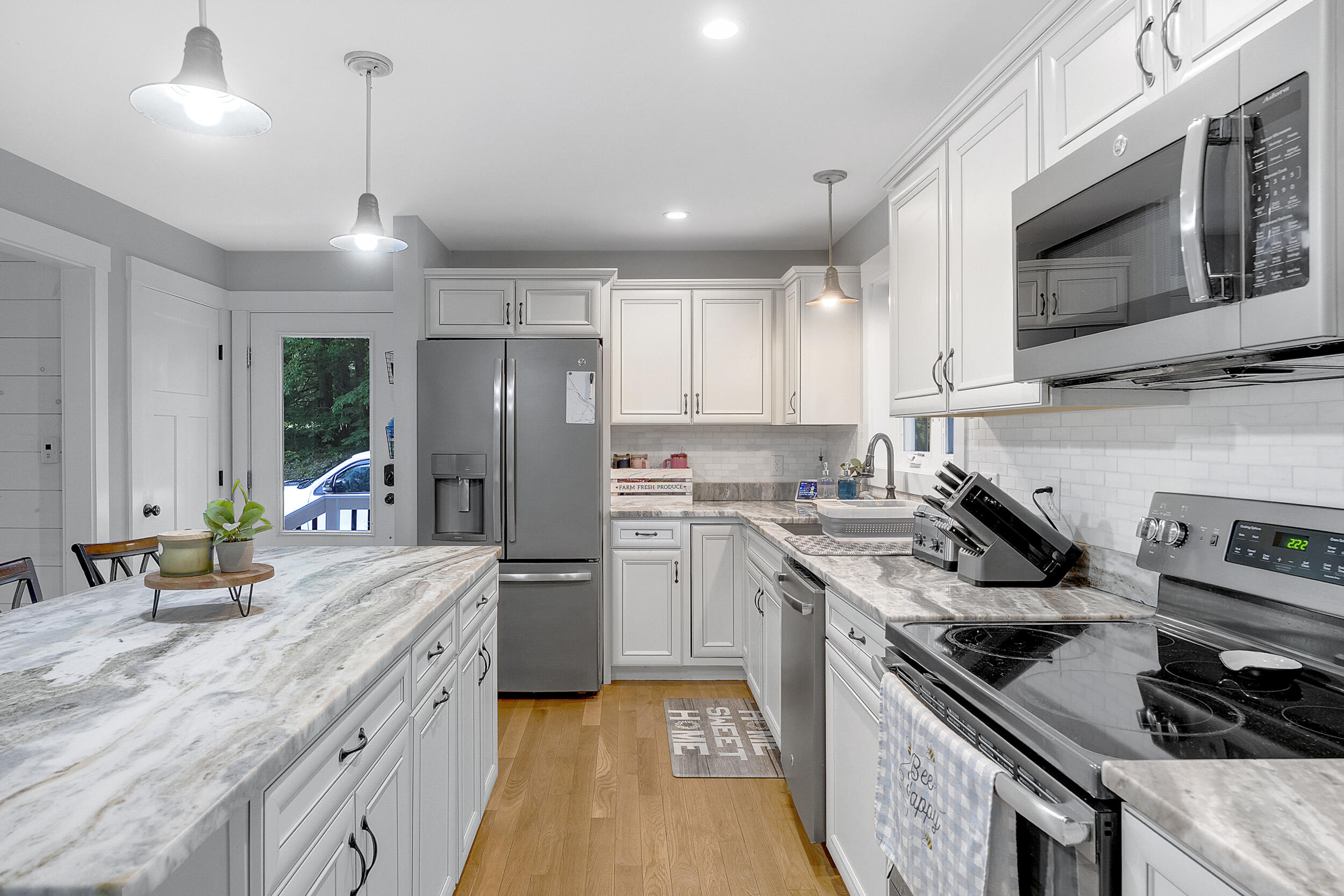 21 Pike Hill Road Naples, ME 04055 - Photo 9 of 58 Spacious Kitchen