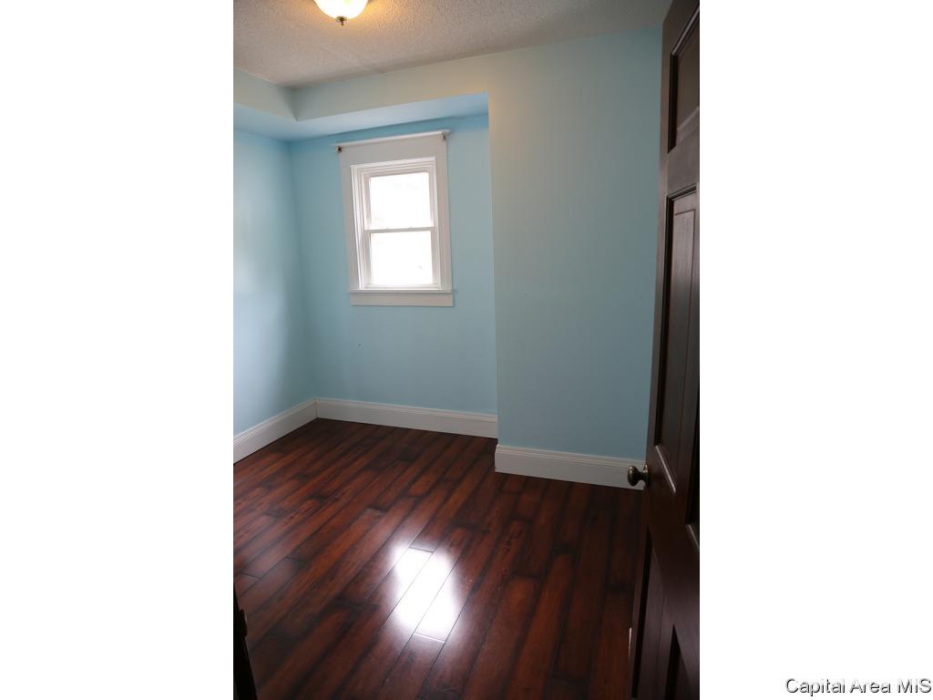 930 South 2nd Street Springfield, IL 62704 - Photo 6 of 12