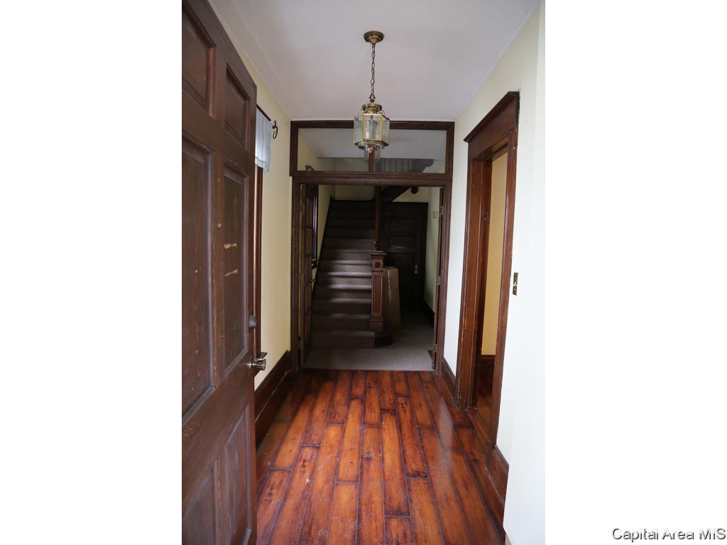 930 South 2nd Street Springfield, IL 62704 - Photo 7 of 12