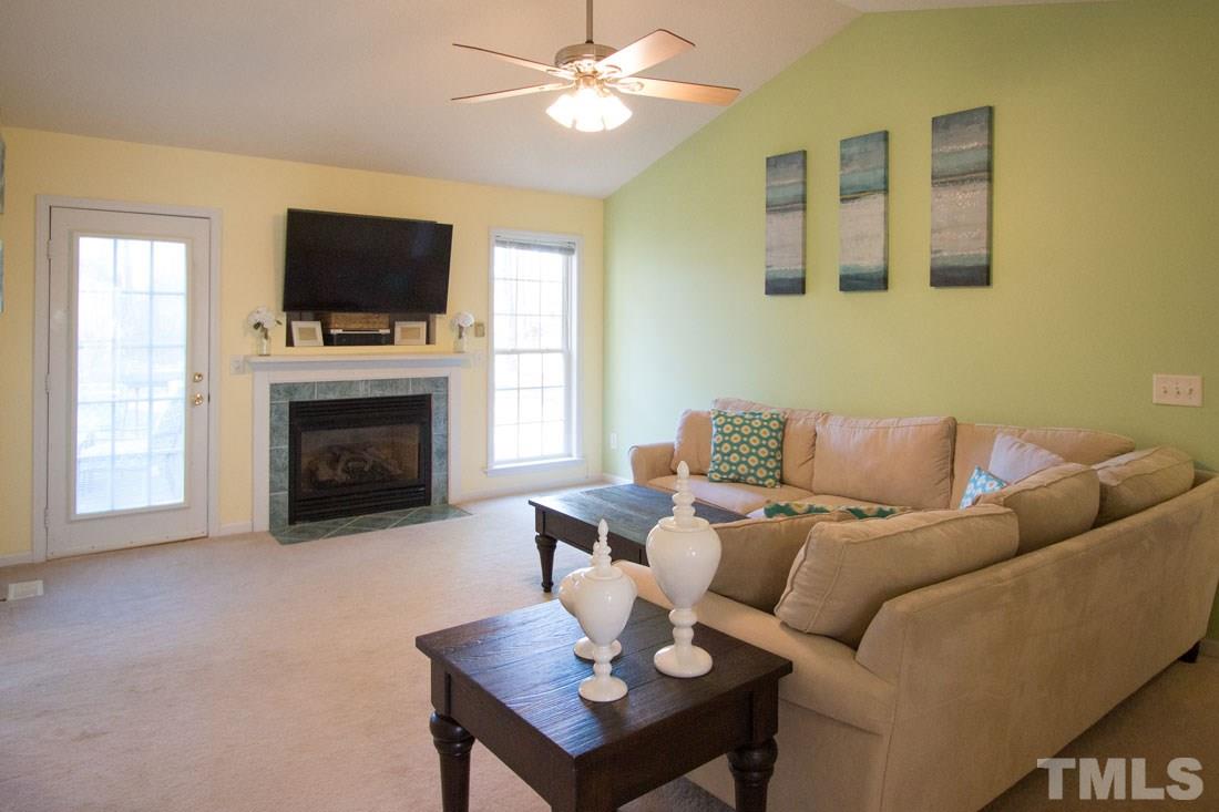 635 Slate Top House Road Clayton, NC 27520 - Photo 6 of 25 Gallery Image 6