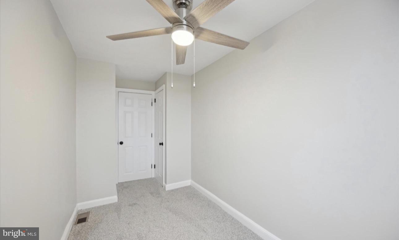 7568 Brockton Road Philadelphia, PA 19151 - Photo 13 of 24