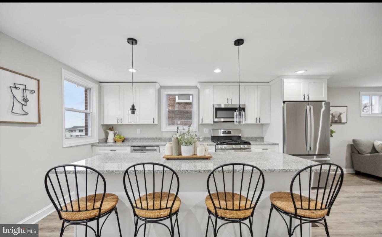 7568 Brockton Road Philadelphia, PA 19151 - Photo 3 of 24