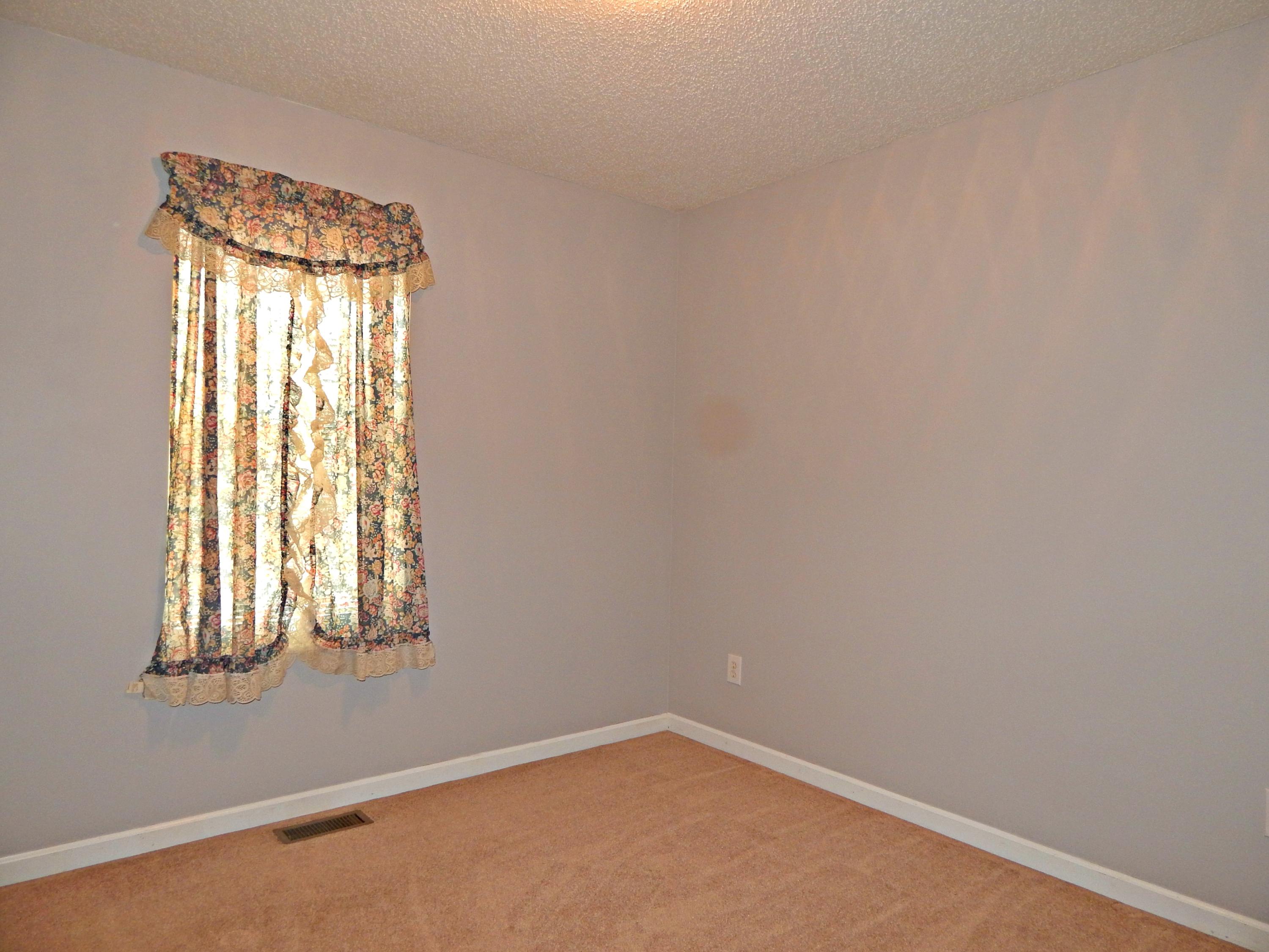 7829 Signal Station Road Knoxville, TN 37920 - Photo 14 of 19 15