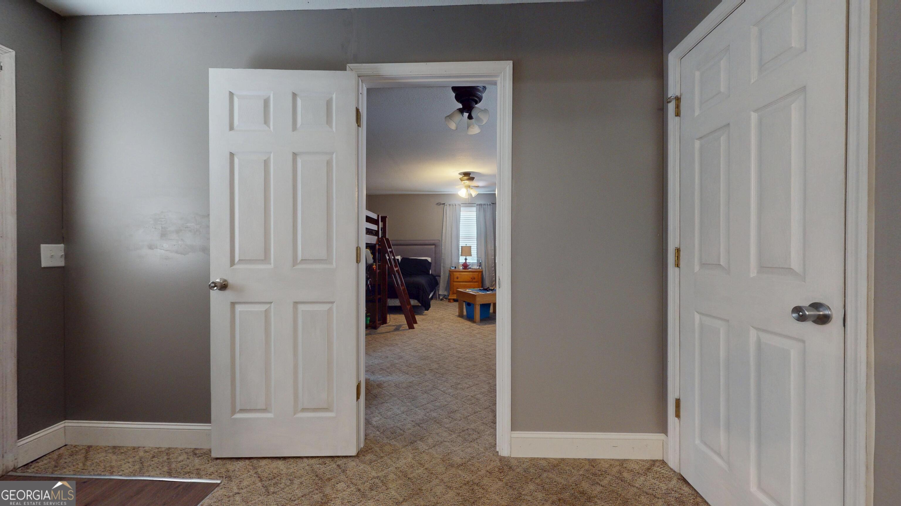 184 Eagle Pass Swainsboro, GA 30401 - Photo 45 of 49 a view of a livingroom and a livingroom