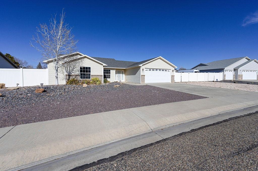 545 Sandstone Street Fruita, CO 81521 - Photo 2 of 28 Gallery Image 2