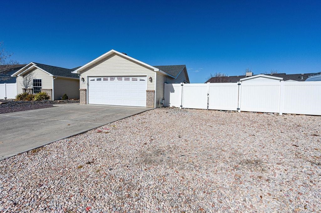 545 Sandstone Street Fruita, CO 81521 - Photo 3 of 28 Gallery Image 3