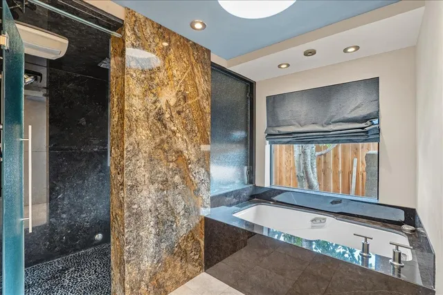 $975,000 | 741 East Hillcrest Avenue, Yuba City, CA 95991