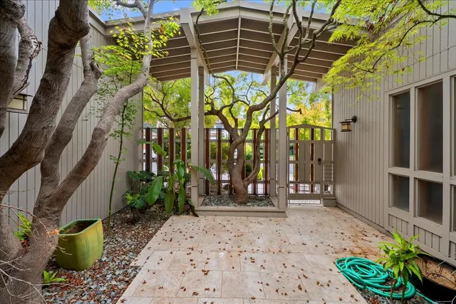 $975,000 | 741 East Hillcrest Avenue, Yuba City, CA 95991