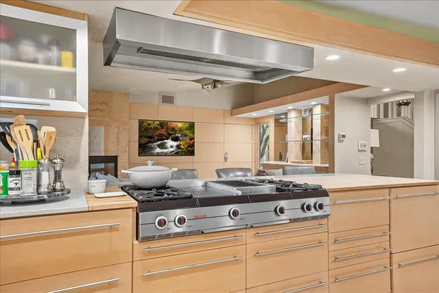 $975,000 | 741 East Hillcrest Avenue, Yuba City, CA 95991