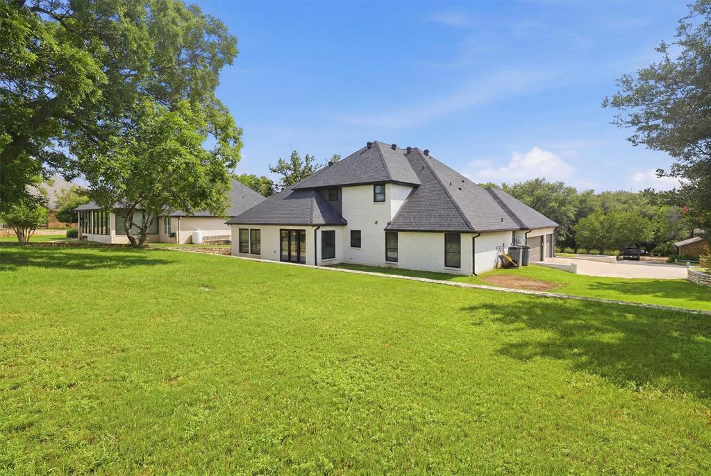 9121 Bontura Road Granbury, TX 76049 - Photo 27 of 40