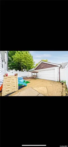 $780,000 | 88-49 247th Street | Bellerose