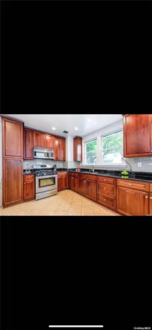 $780,000 | 88-49 247th Street | Bellerose