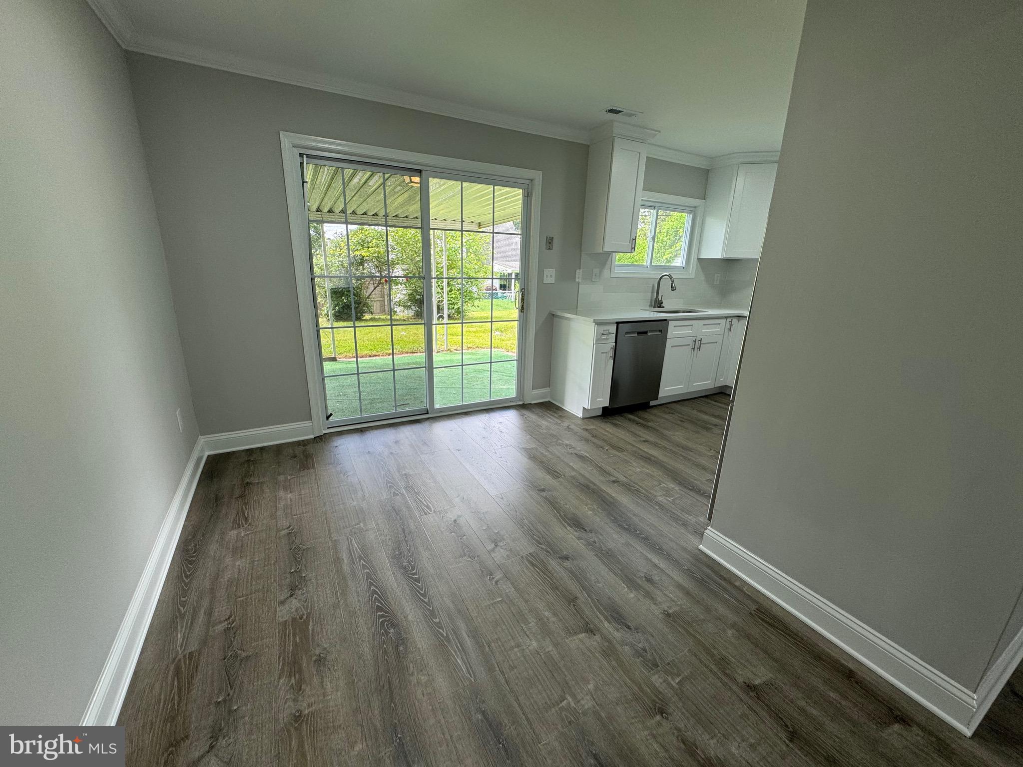 40 Tinsel Road Levittown, PA 19056 - Photo 9 of 25