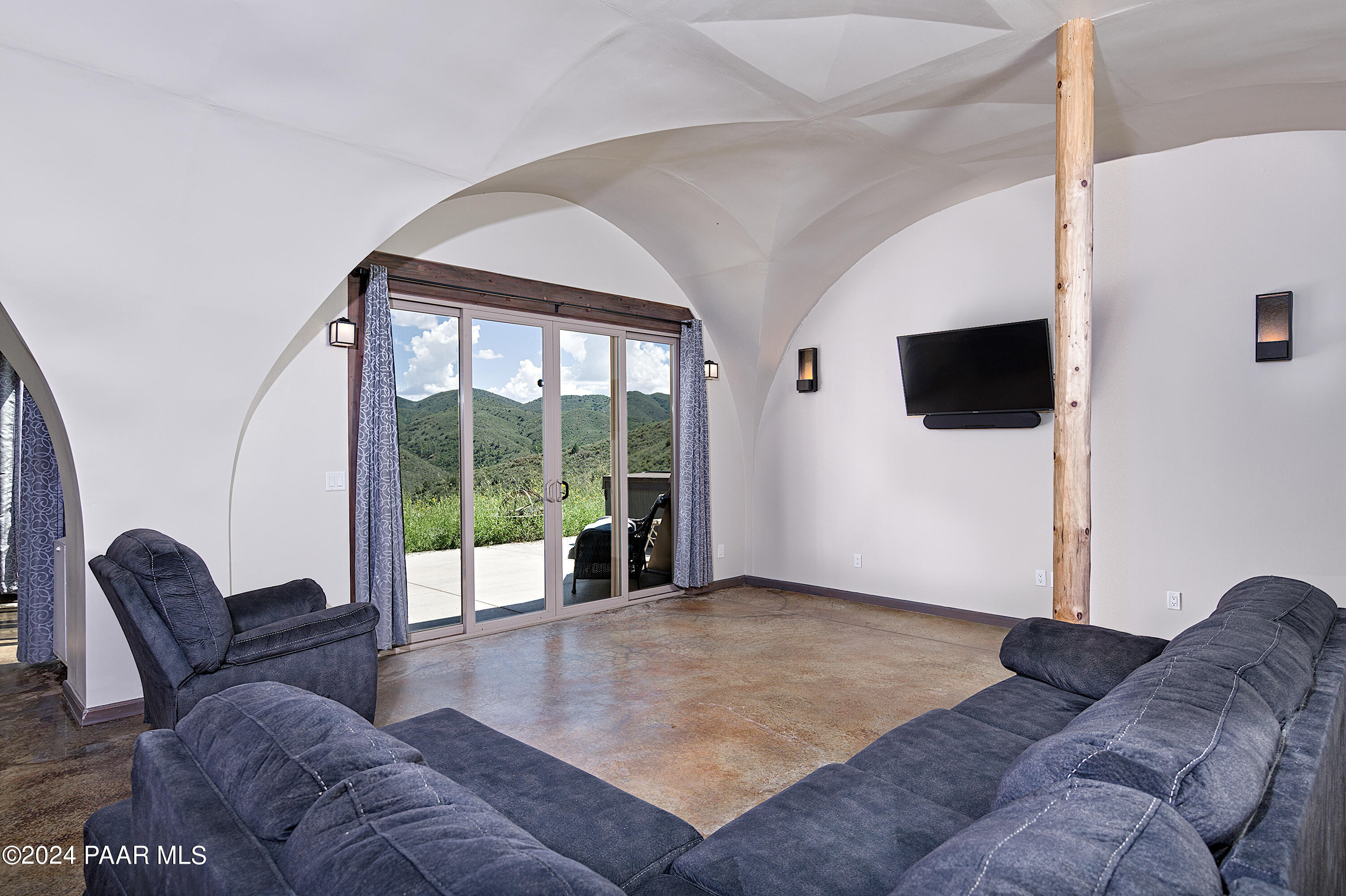 7250 Magic Mountain Road Kirkland, AZ 86332 - Photo 11 of 33 D85_8125_mls