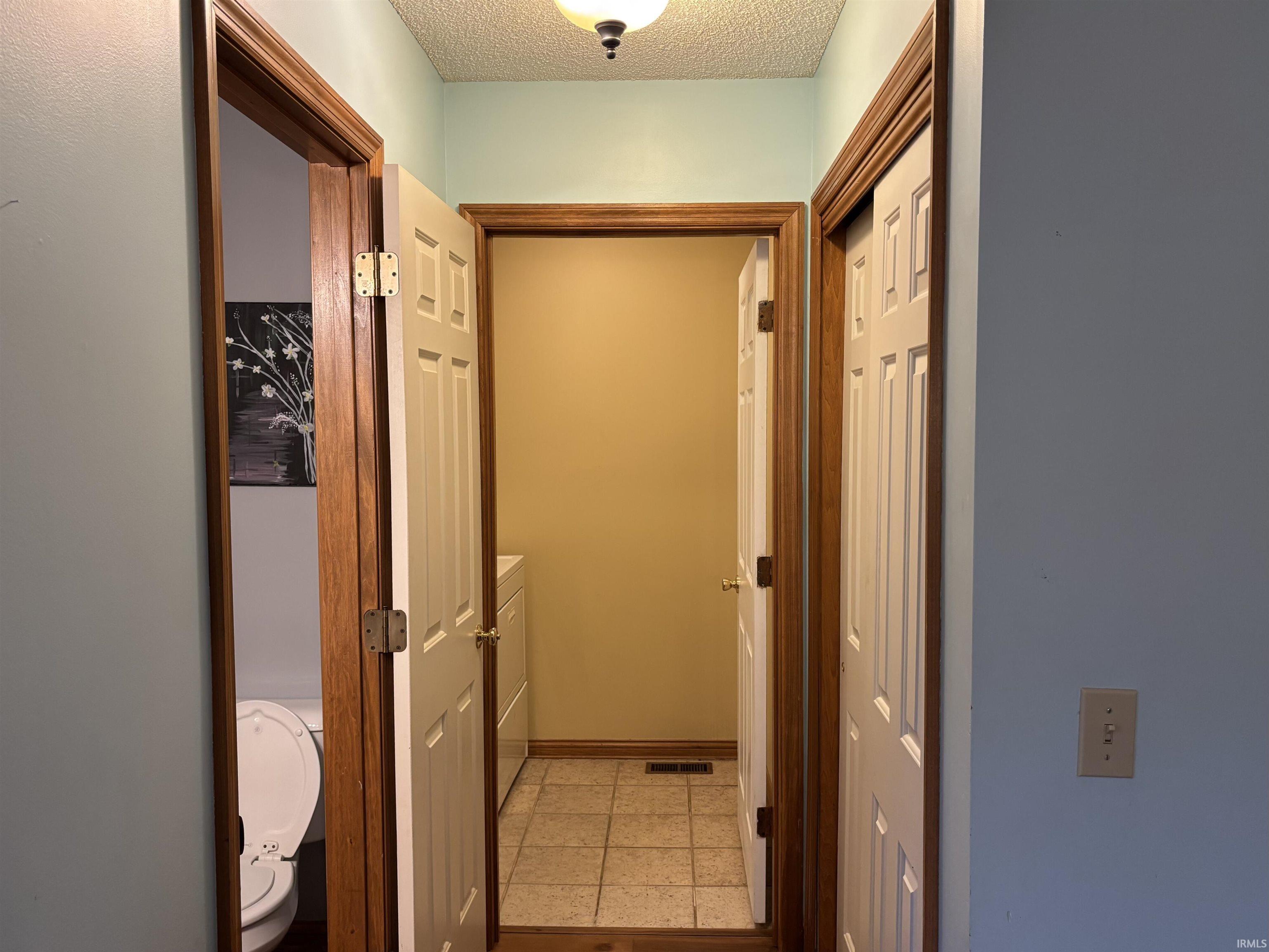 6831 Tree Top Trail Fort Wayne, IN 46845 - Photo 11 of 32