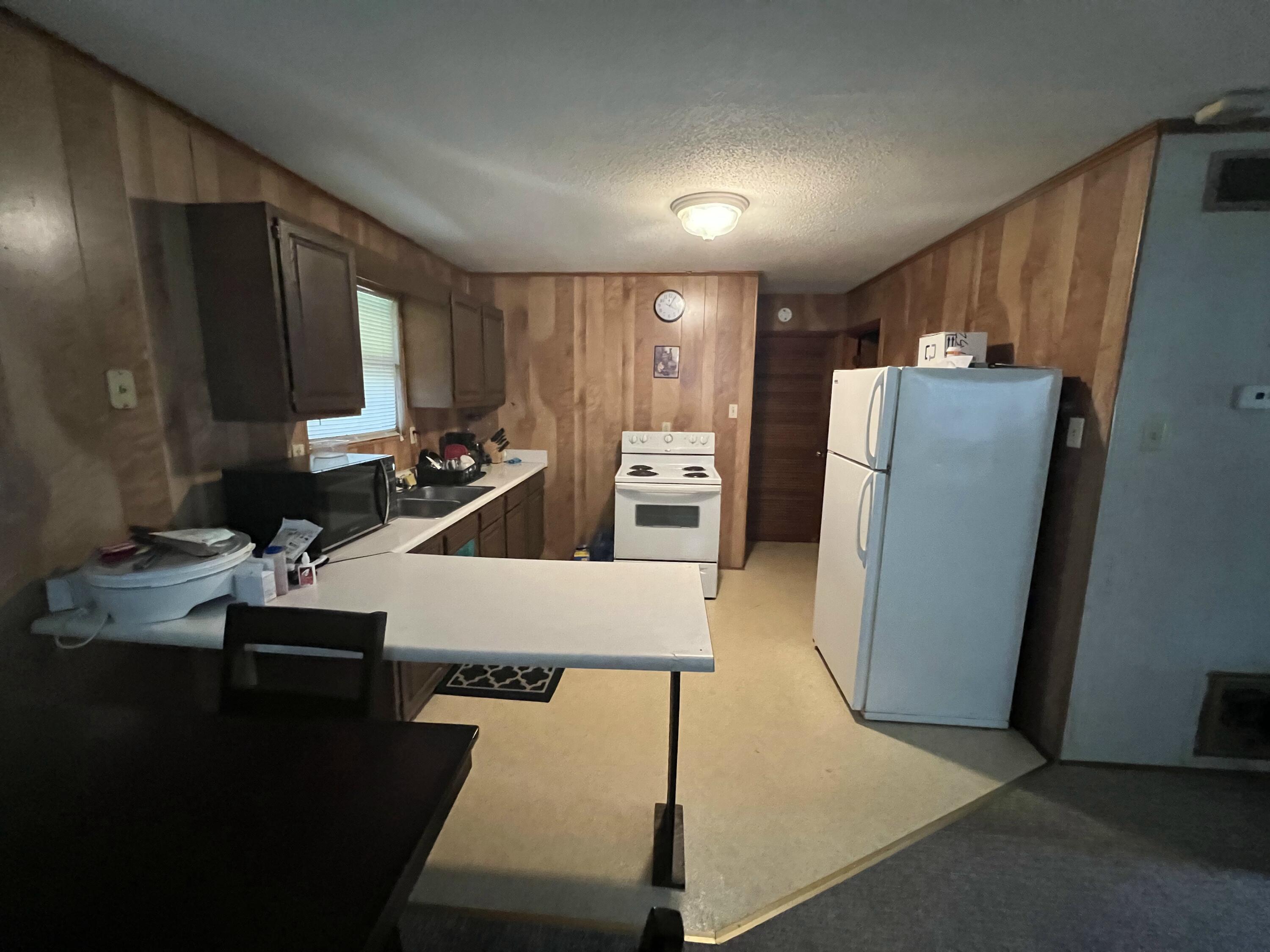 225 Rocky Branch Road Elizabethton, TN 37643 - Photo 16 of 22 724E2C24-EB47-4816-A38A-EC9AE2525BAA