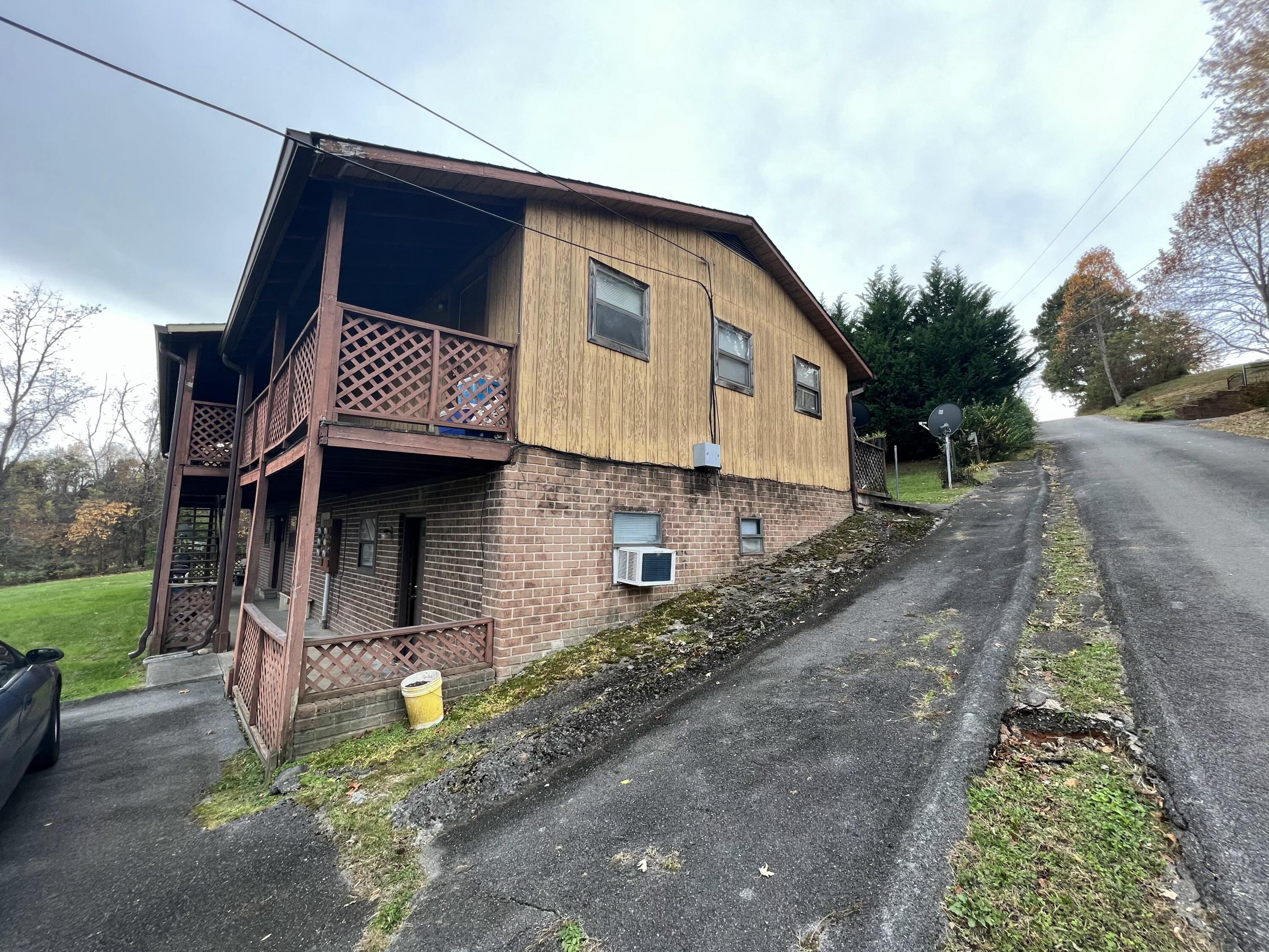 225 Rocky Branch Road Elizabethton, TN 37643 - Photo 17 of 22 E059C07F-1B99-493A-9F94-3EF52B6405EA