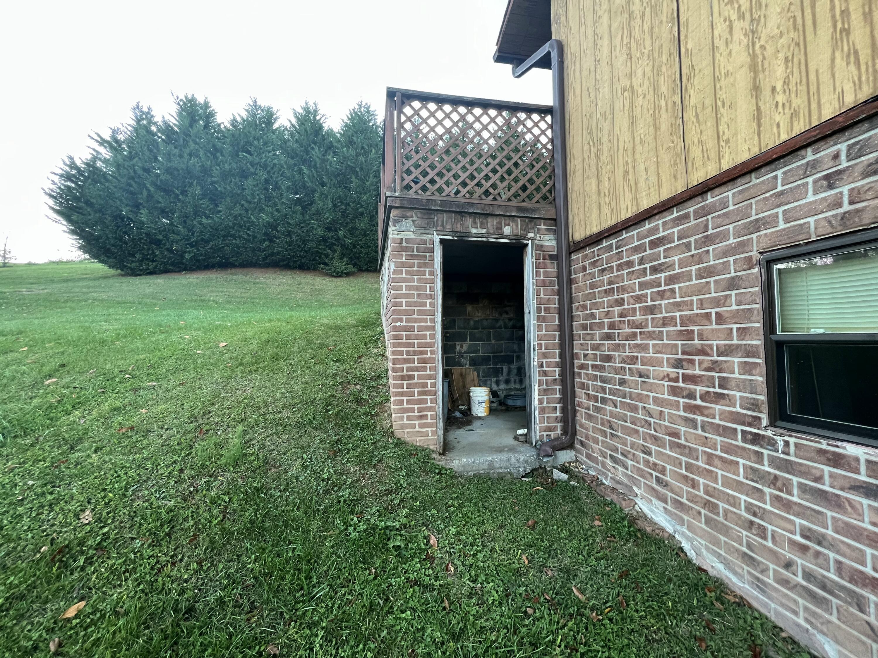 225 Rocky Branch Road Elizabethton, TN 37643 - Photo 22 of 22 6C339169-7D08-4DA8-92C3-79EC50586186