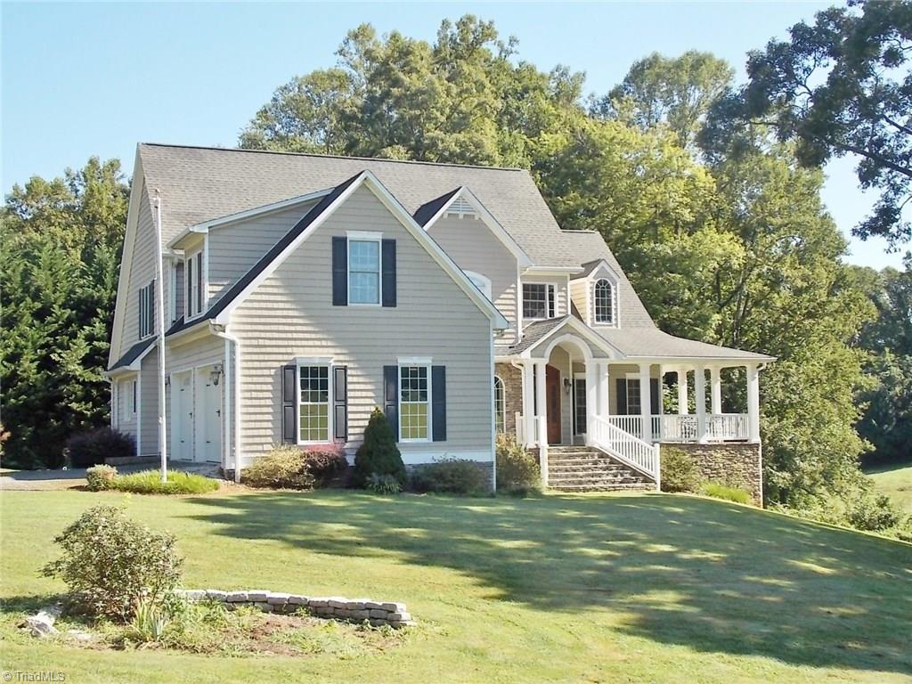 156 Cadle Ford Road Mount Airy, NC 27030 - Photo 4 of 25 Gallery Image 4