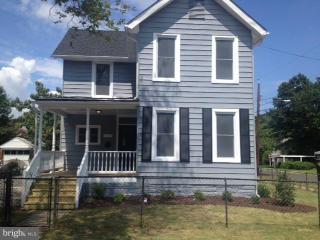 4710 Somerset Road Riverdale, MD 20737 - Photo 1 of 17 Exterior (Front)