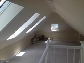 4710 Somerset Road Riverdale, MD 20737 - Photo 13 of 17 Interior (General)