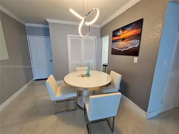 $4,000 | 2501 South Ocean Drive, Unit 1115, Hollywood, FL 33019