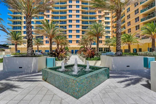 $4,000 | 2501 South Ocean Drive, Unit 1115, Hollywood, FL 33019