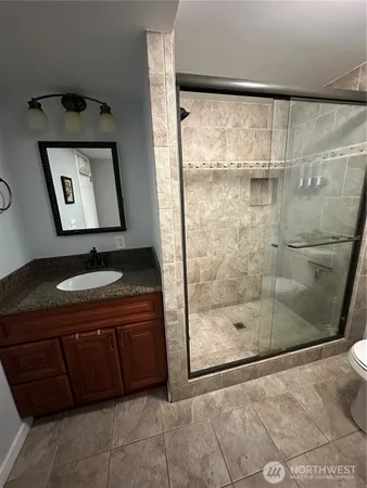 $3,800 | 22855 16th Avenue South, Des Moines, WA 98198