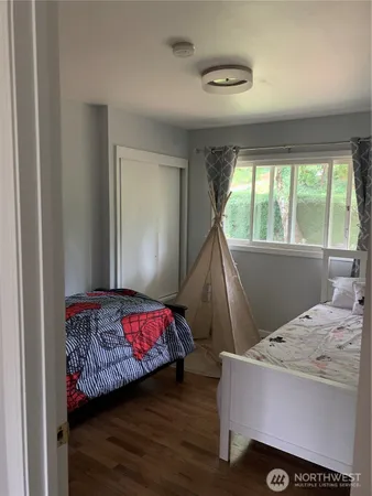 $3,800 | 22855 16th Avenue South, Des Moines, WA 98198
